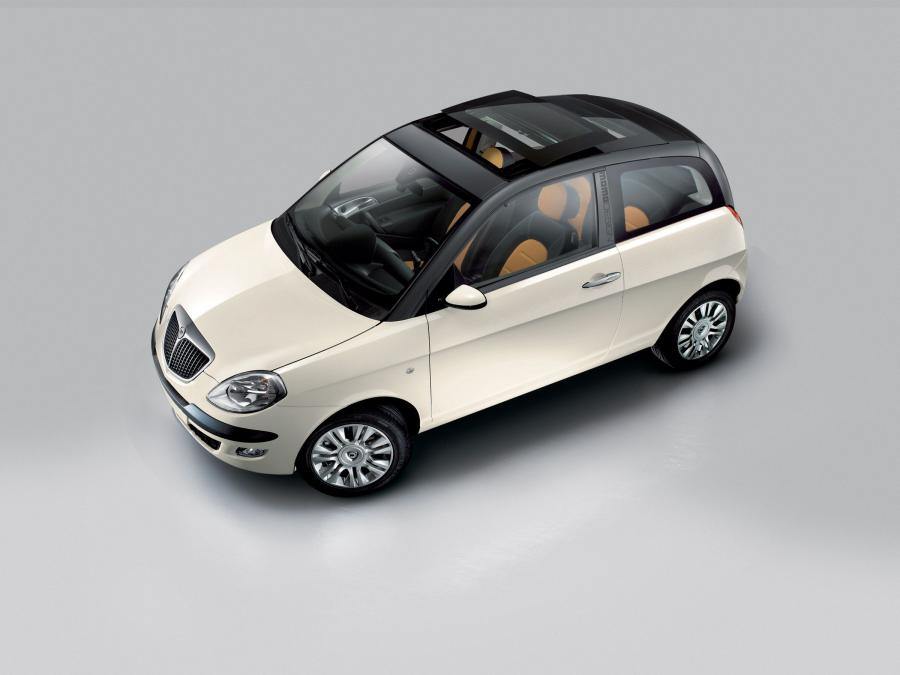  Lancia Ypsilon 2003 года  (фото 89 из 114)